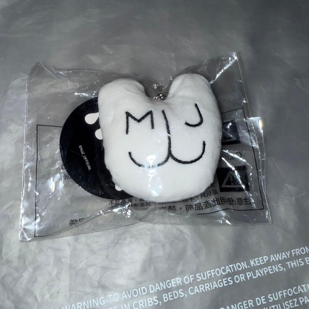 NJZ minji キーリング Complexcon