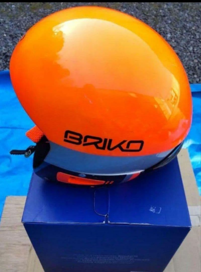 未使用保管品 BRIKO ブリコ Fis 対応ヘルメット