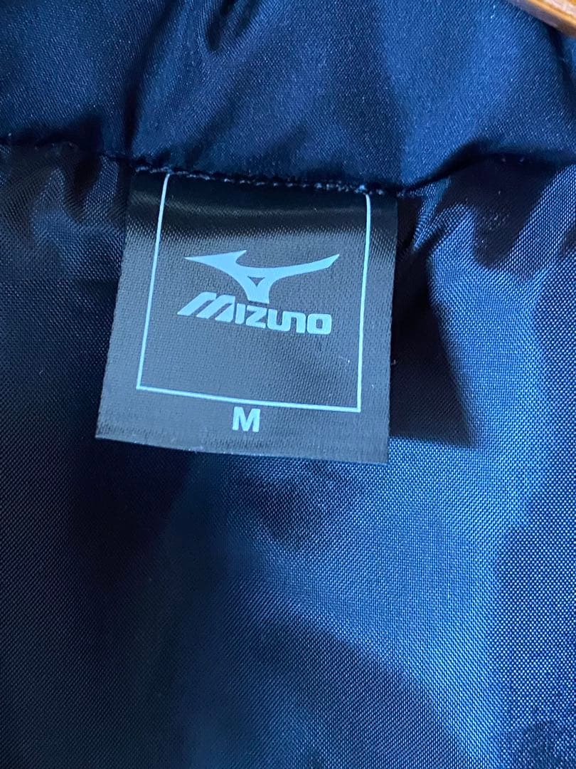 【極美品】　ミズノ　ベンチコート　黒色