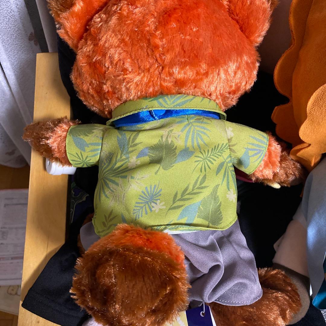 お顔厳選！ディズニーストア　ユニベア　ニック　ぬいぐるみ