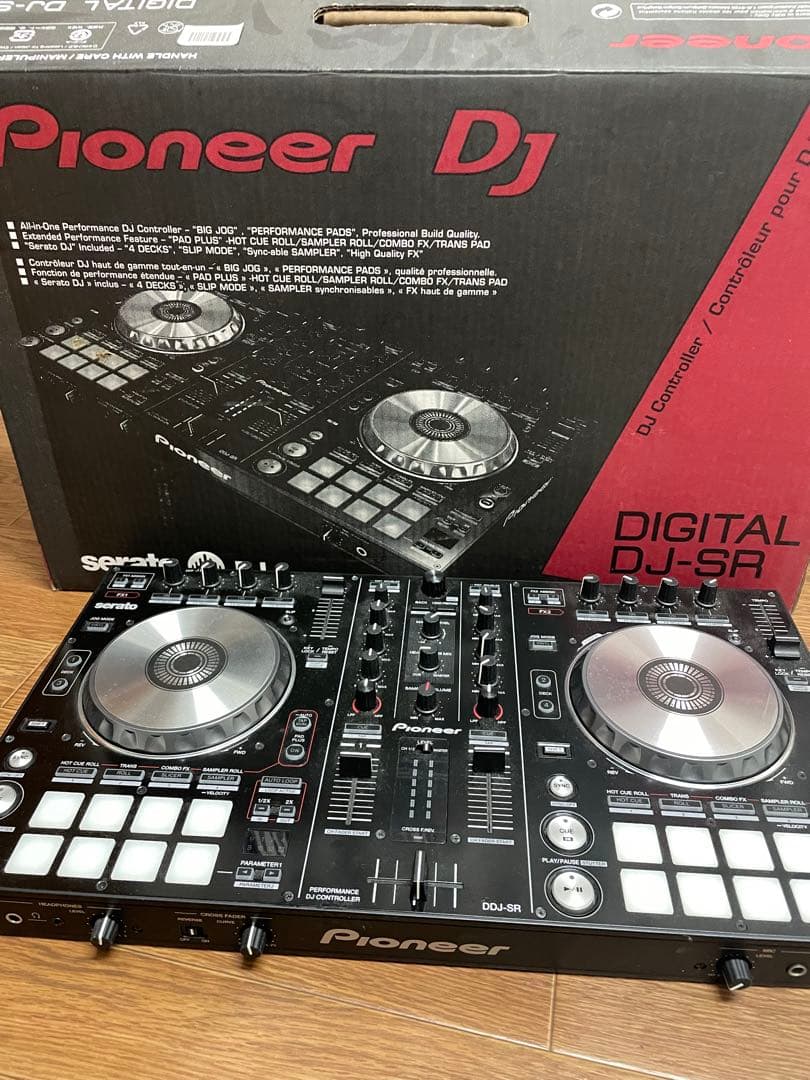 Pioneer DJ DDJ-SR コントローラー