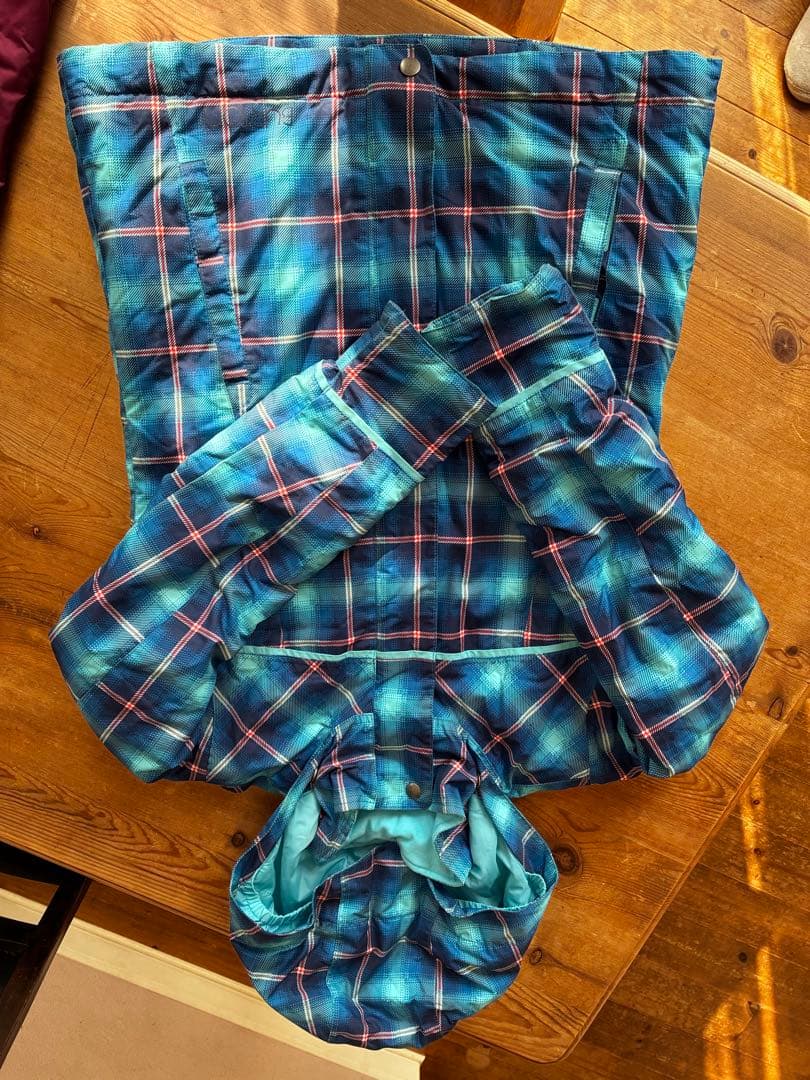 Burton スノーボードウェア　上下セット サイズM 136〜147