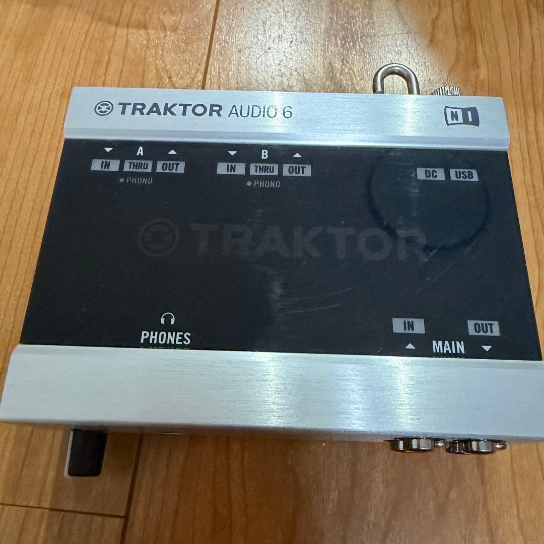 TRAKTOR SCRATCH A6 DVS ソフト