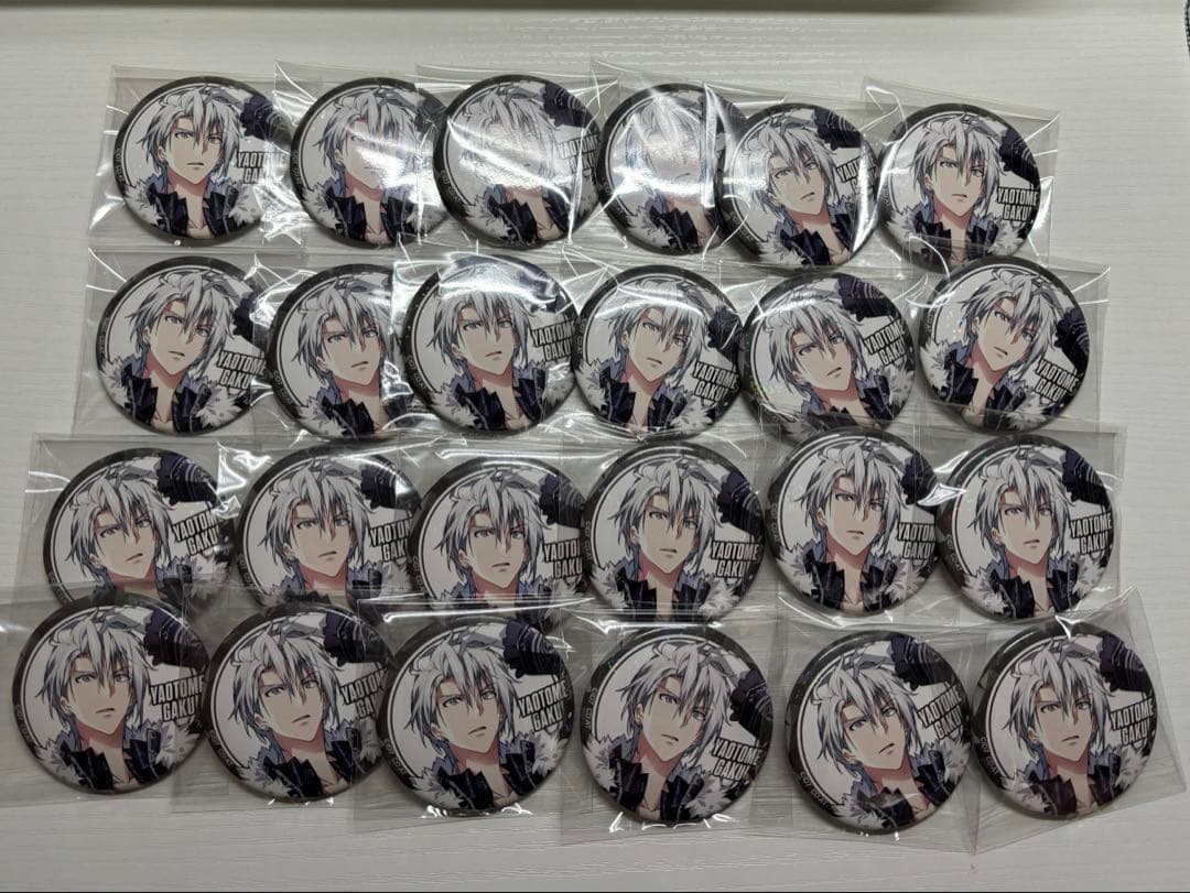 アイドリッシュセブン TRIGGER 八乙女楽 ブラホワ 缶バ