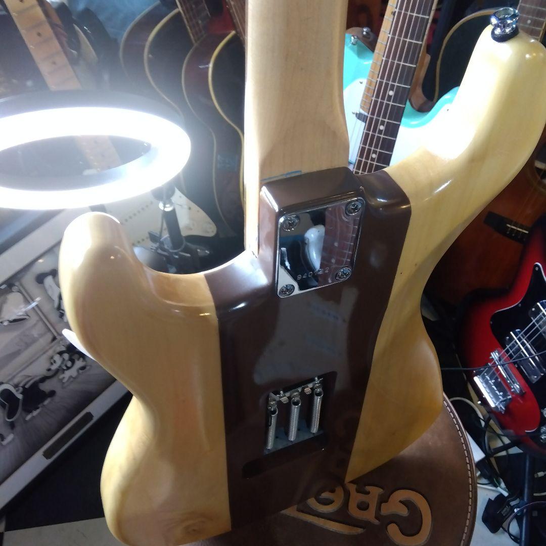 JAPANフェンダーピックアップ搭載ストラトタイプ…