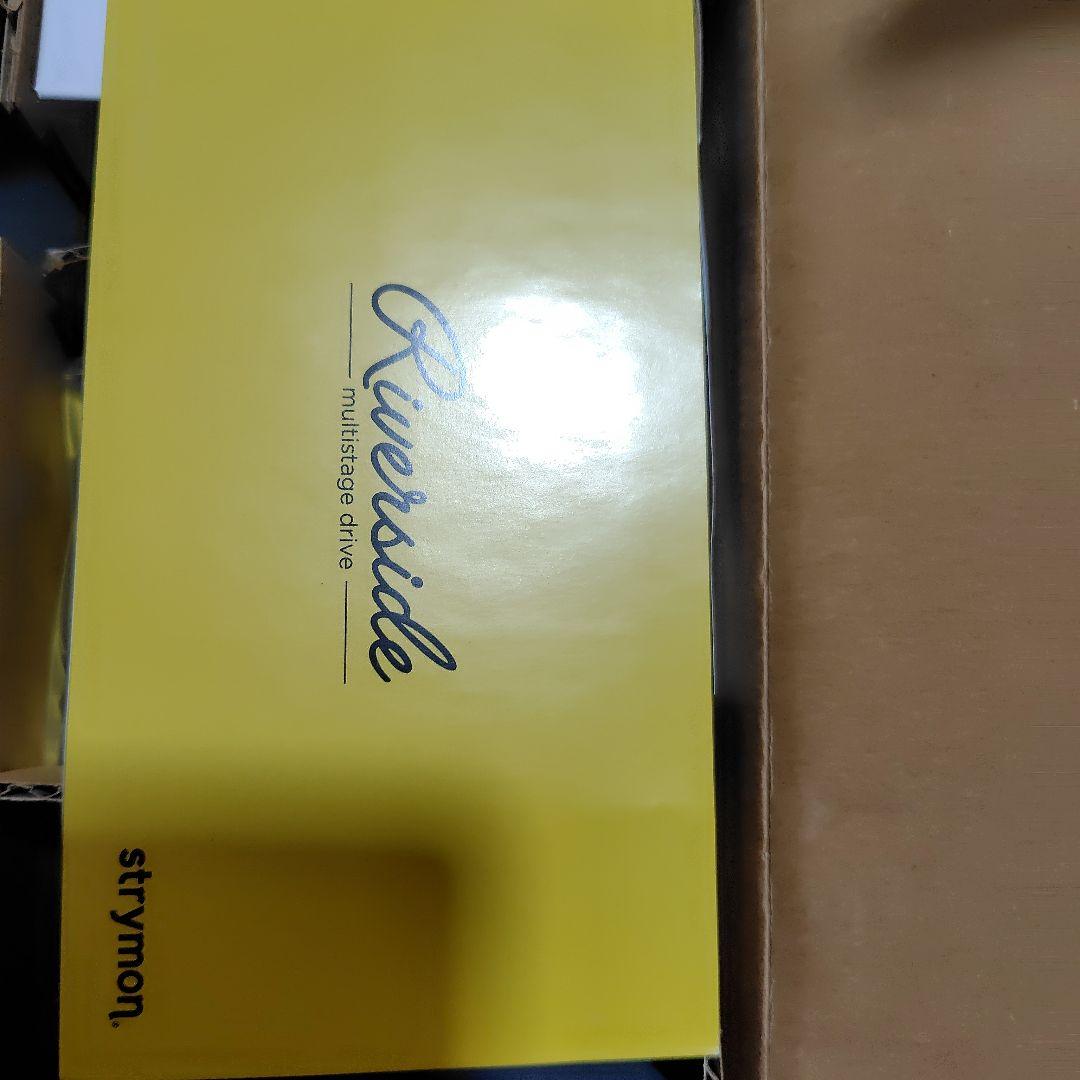 Strymon side ギターエフェクター新品未使用品。