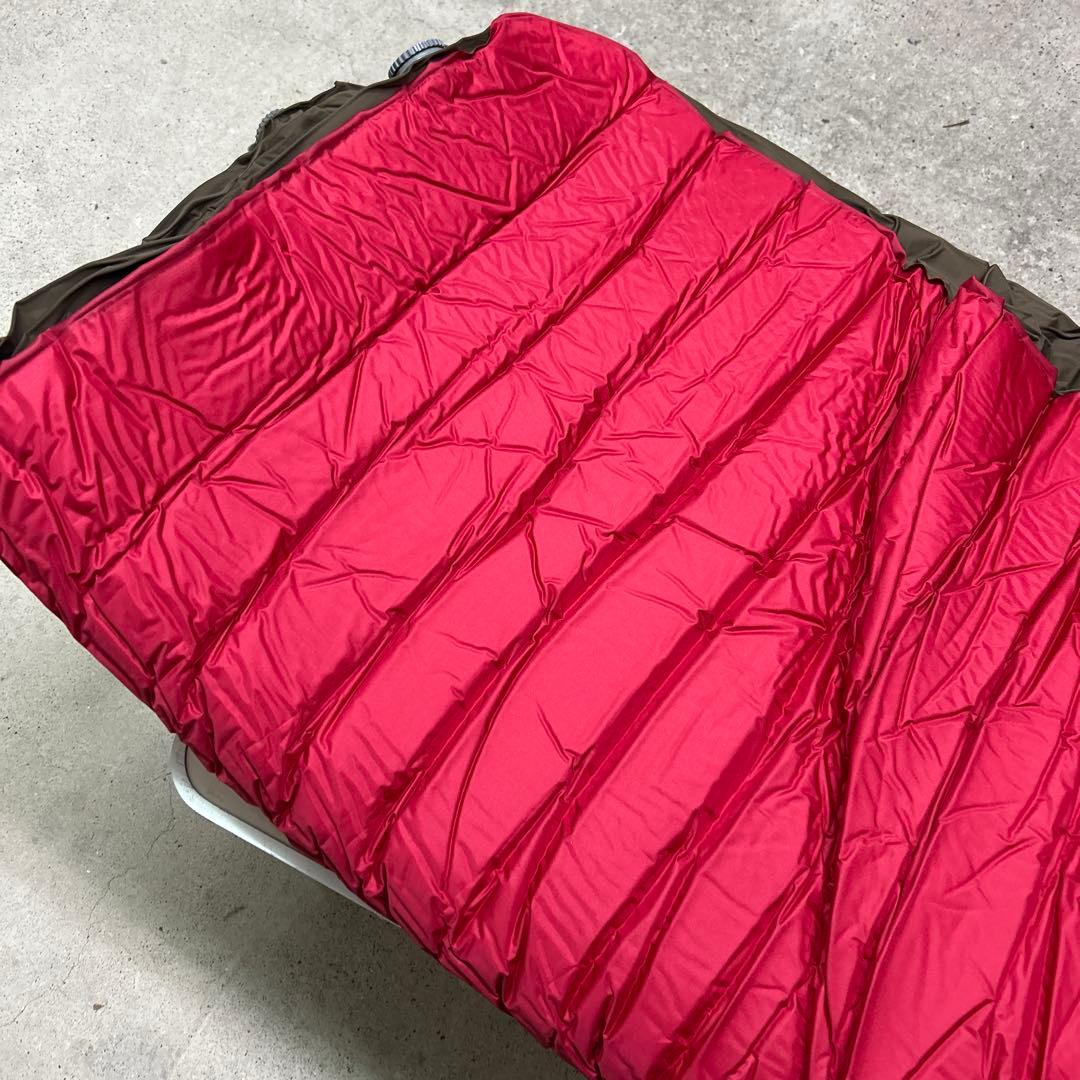 美品　コールマン　マスターシリーズ　インフレーターマット　ダブル