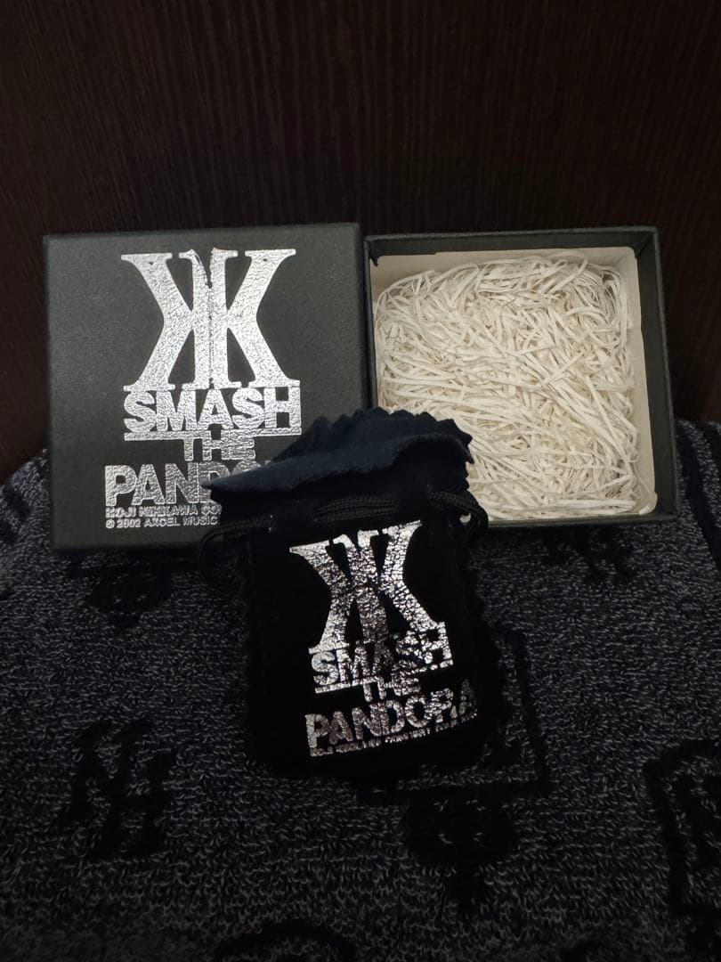 吉川晃司　SMASH THE PANDORA ネックレス　2002年ツアー