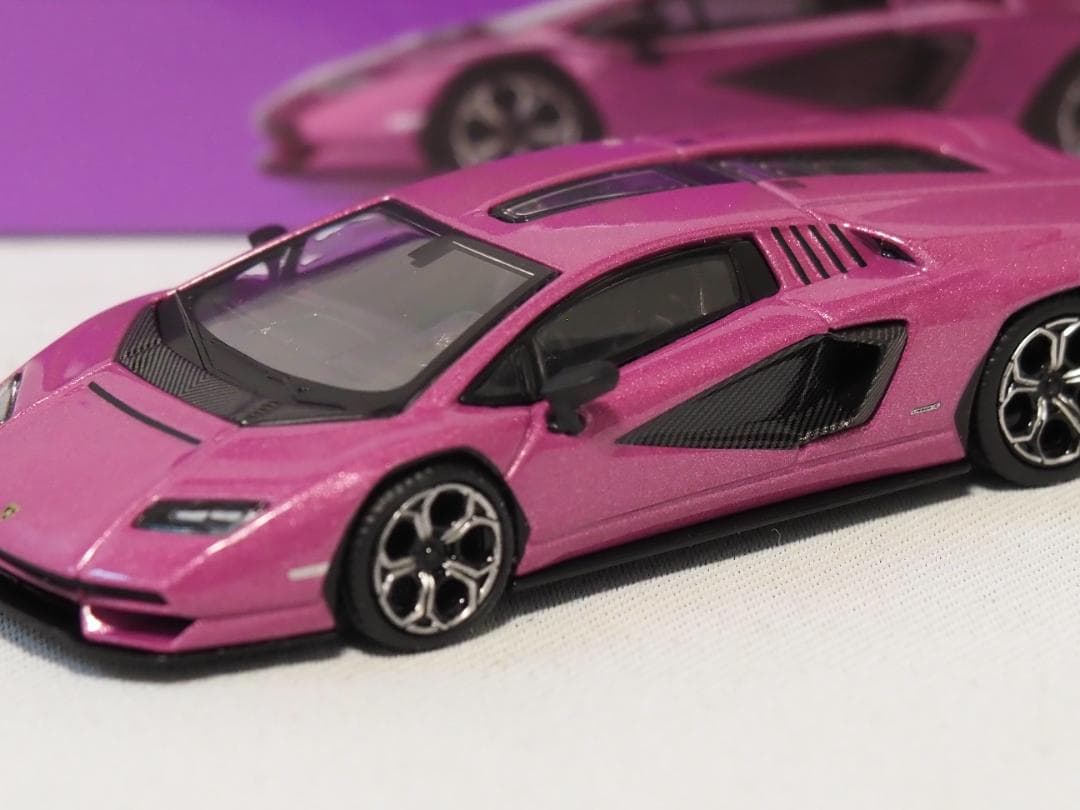 ミニカー MINI GT Lamborghini Countach LPI 800-4