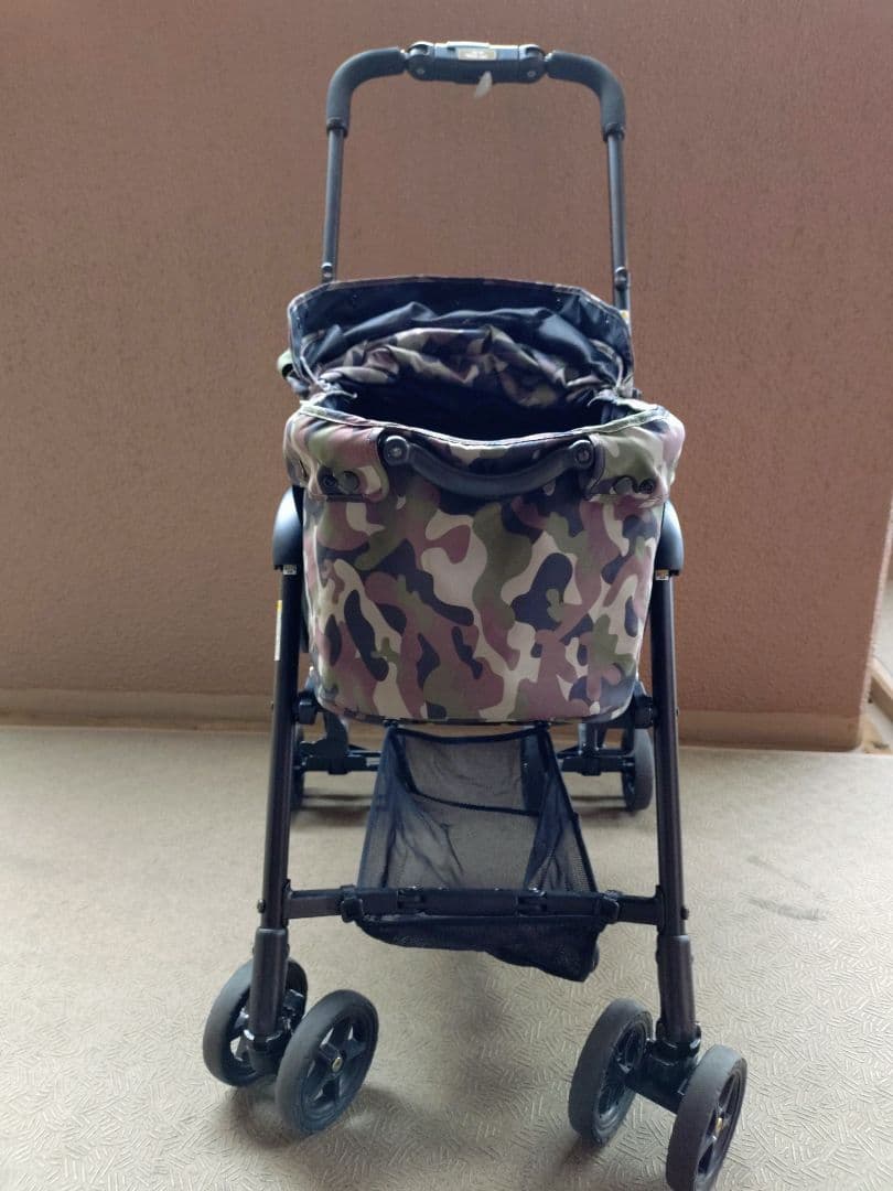 compet コムペット（ペットカート）　ミリミリライトプラス　グリーンカモ