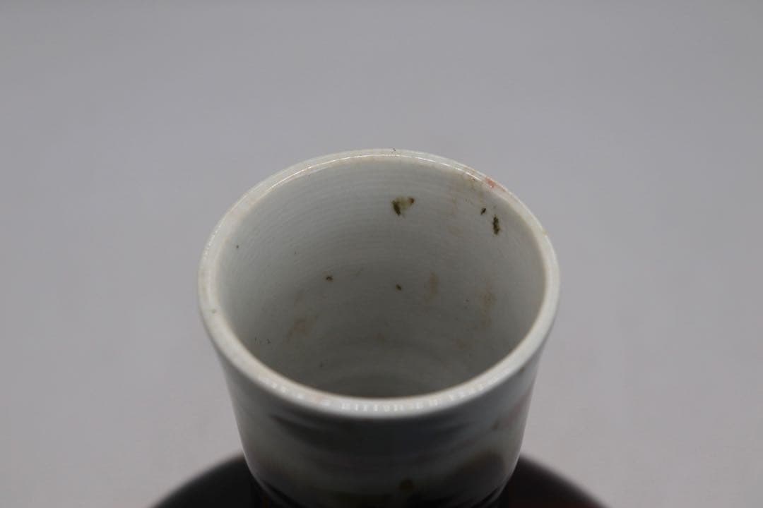 中国　1960〜1970年代景徳鎮製　窯変紅釉瓶　送料込み250605