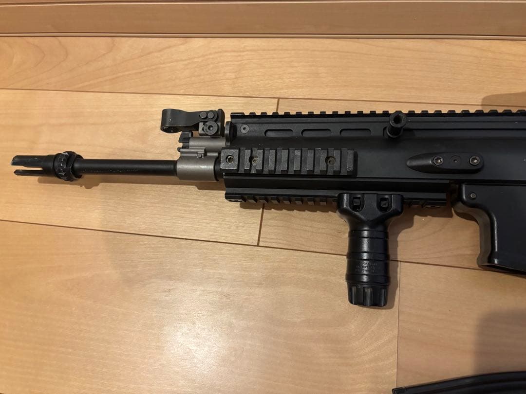 【肉まんさん専用】東京マルイ 次世代電動ガン SCAR-L ブラック(18禁)