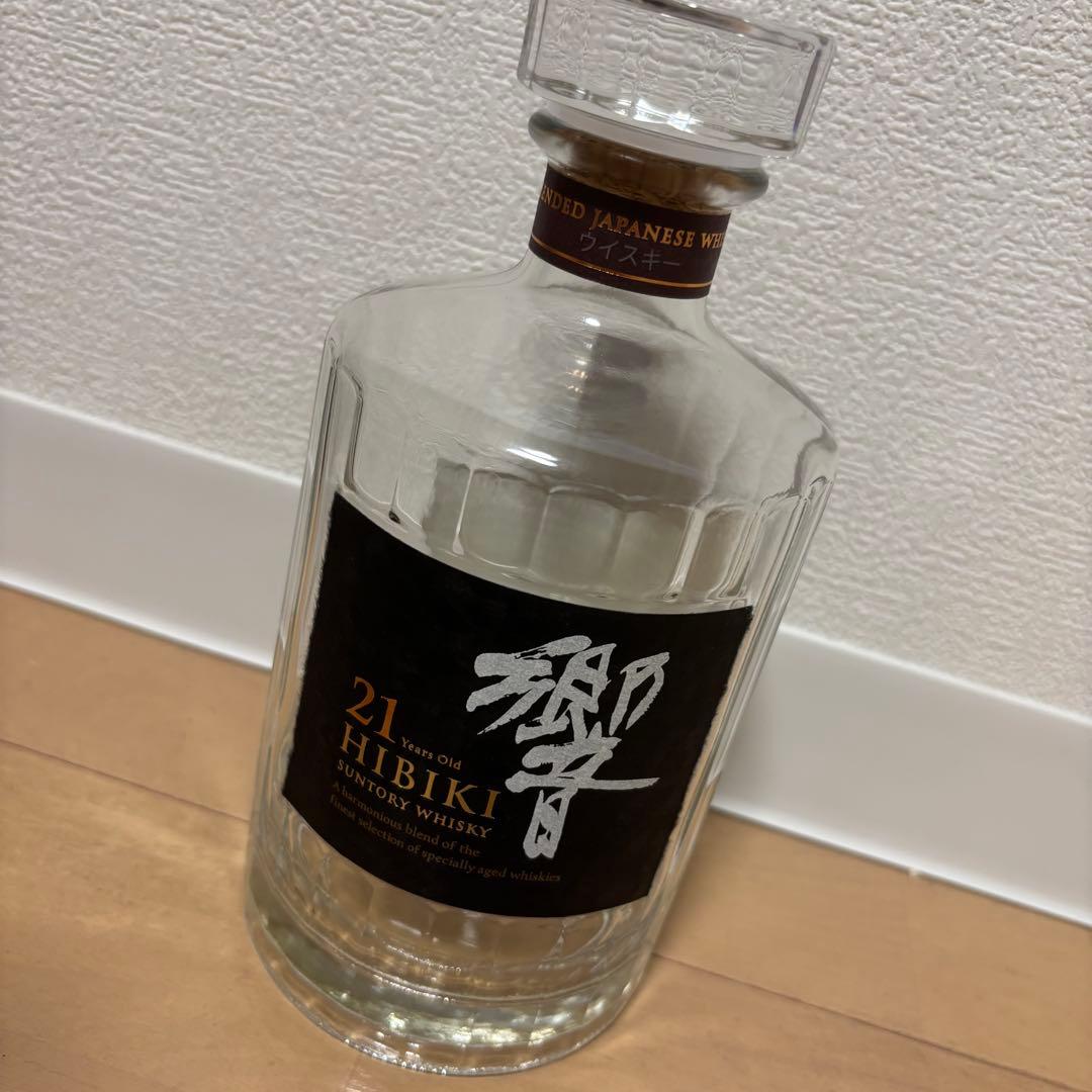 響 Hibiki 21年 ブレンデッドウイスキー 700ml 空瓶 未洗浄