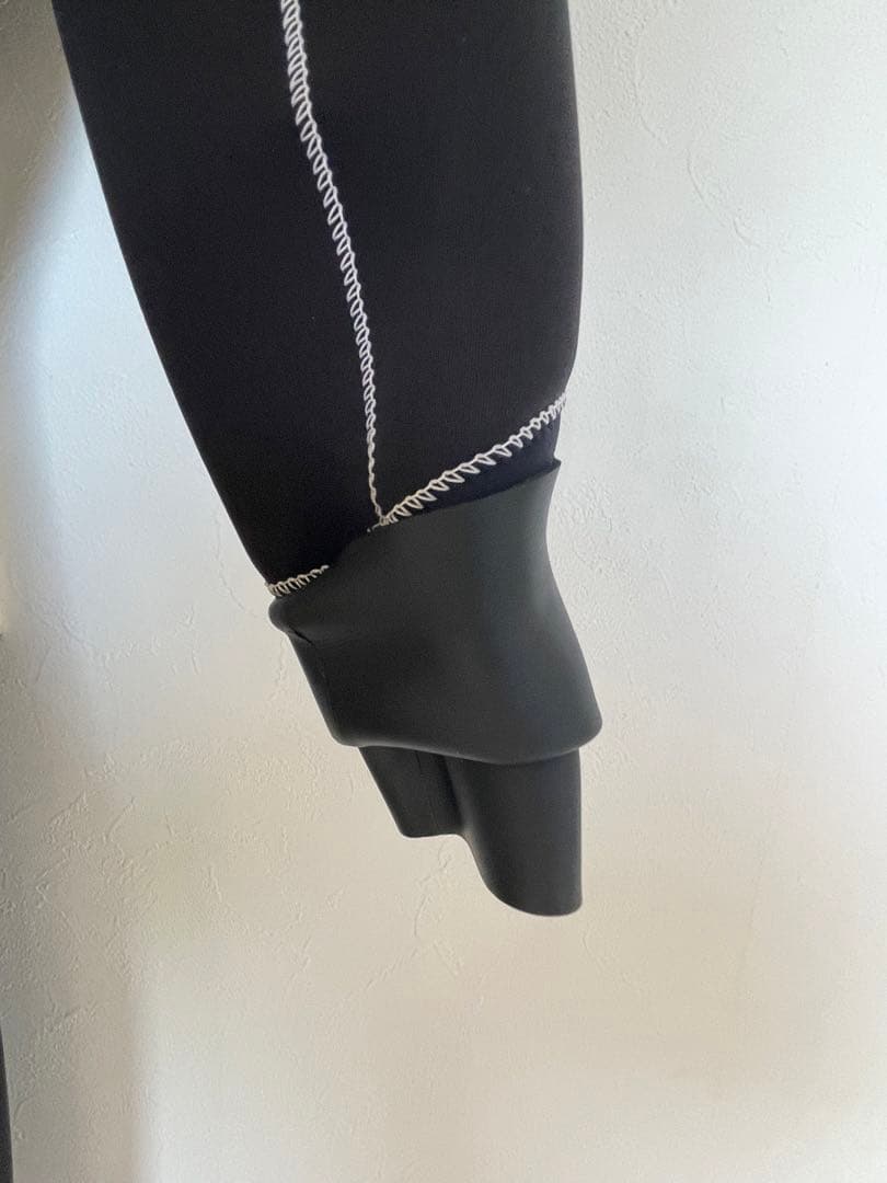 マービー ライトドライウェットスーツ