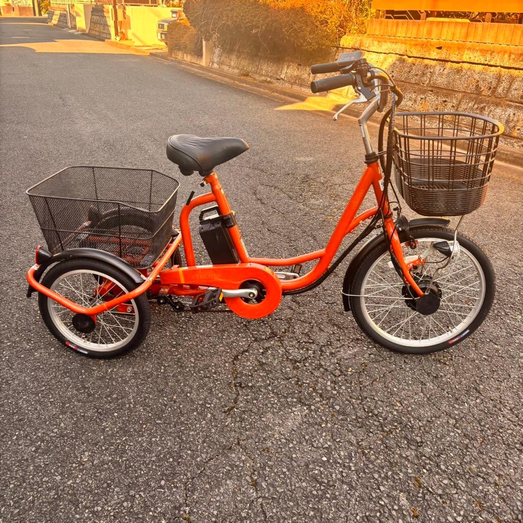 電動アシスト自転車 Ashiraku TROIS 三輪自転車