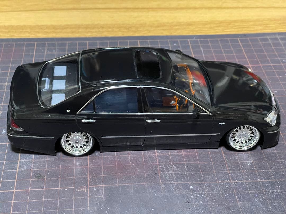 1/24 アオシマ製★18クラウン★完成品