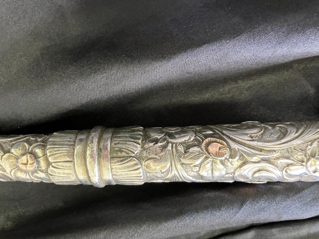 銀の鞭　オークション