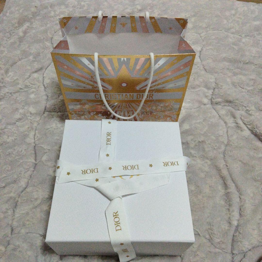 DIOR クリスマス限定ギフトボックス 新品未使用