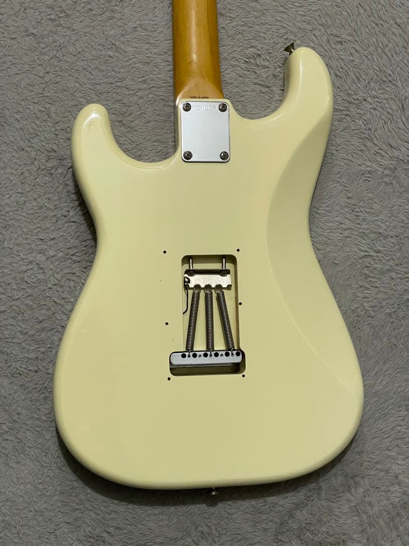 ギター Fender Japan / ST67-85