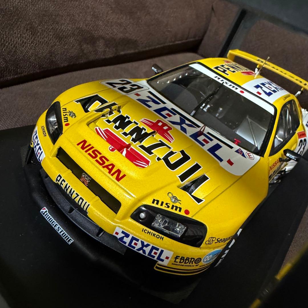 AUTOart スカイラインGTR R34 ミニカー約1/18