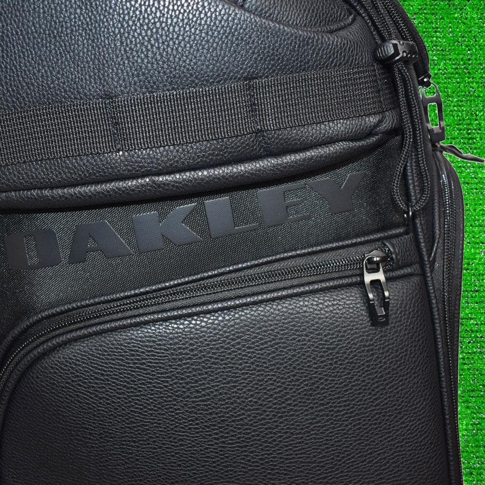 中*ん様 ＯＡＫＬＥＹ オークリー ゴルフ 高級キャディーバック９.５型【ブラッ