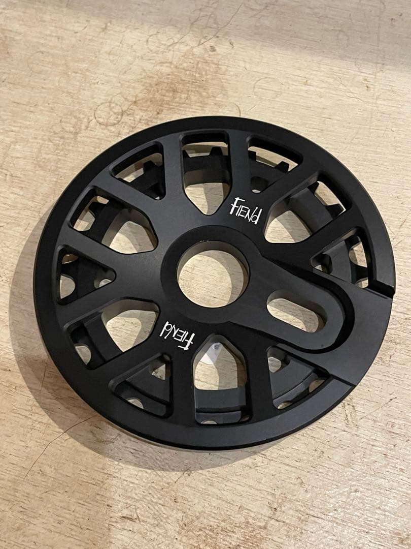 パーツ FIEND OMICRON SPROCKET 25T