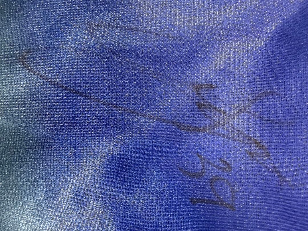 アルトゥール・シルバ 選手　直筆サイン入り ユニフォーム