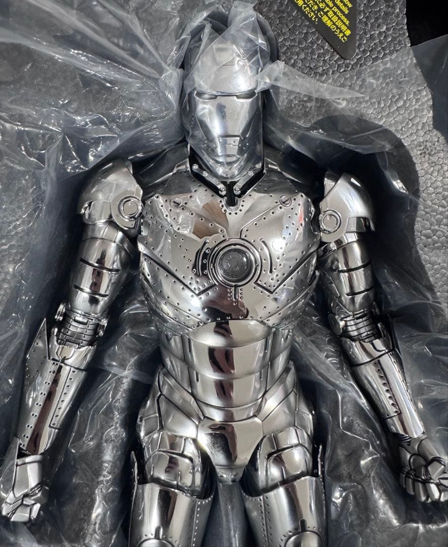 ⚠️欠品あり　ホットトイズ　アイアンマンマーク2(バージョン2.0)