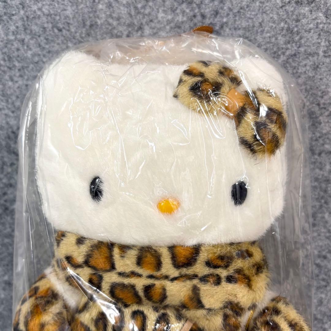 ハローキティ ドール ぬいぐるみ ヒョウ柄 毛皮コート