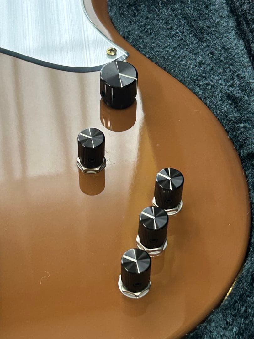 ESP VIPER BASS(新品同様品)