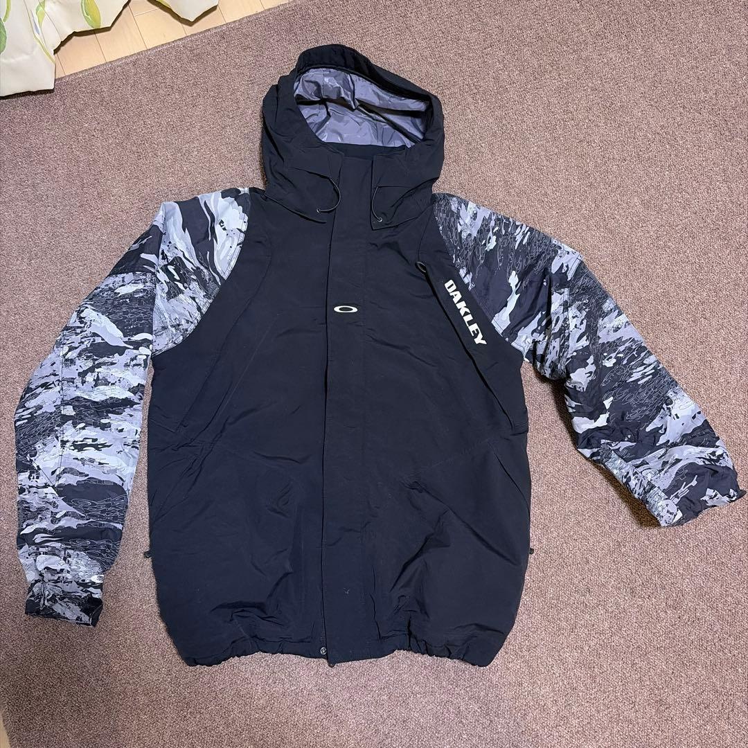 Oakley スキーウェア 黒/グレー 迷彩柄