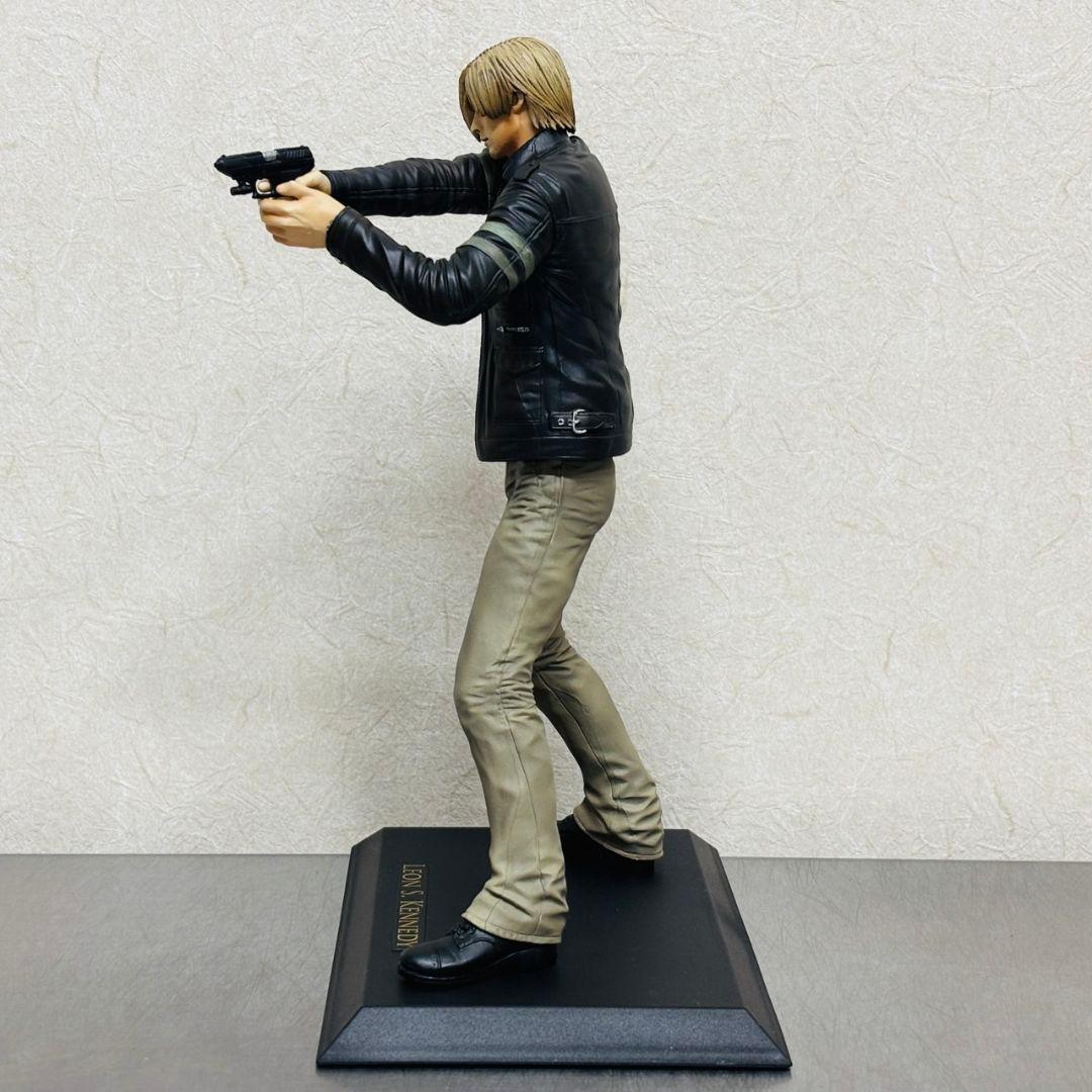 バイオハザード CFB レオン・S・ケネディ クリエイターズモデル フィギュア