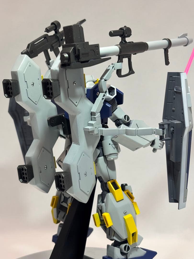 HG 機動戦士ガンダムサンダーボルト　ブルG塗装完成品