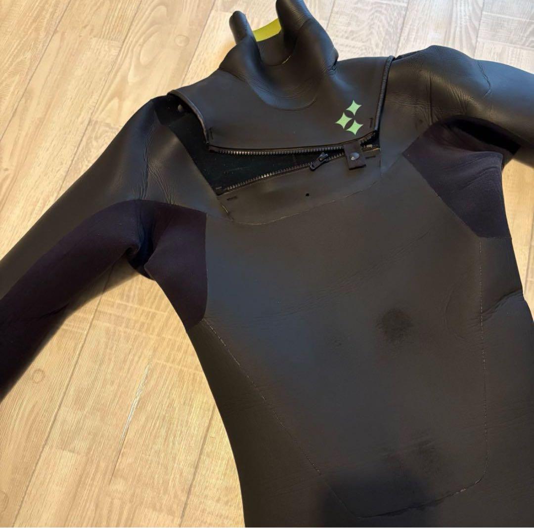 Delphi デルフィ　ウェットスーツ　セミドライ