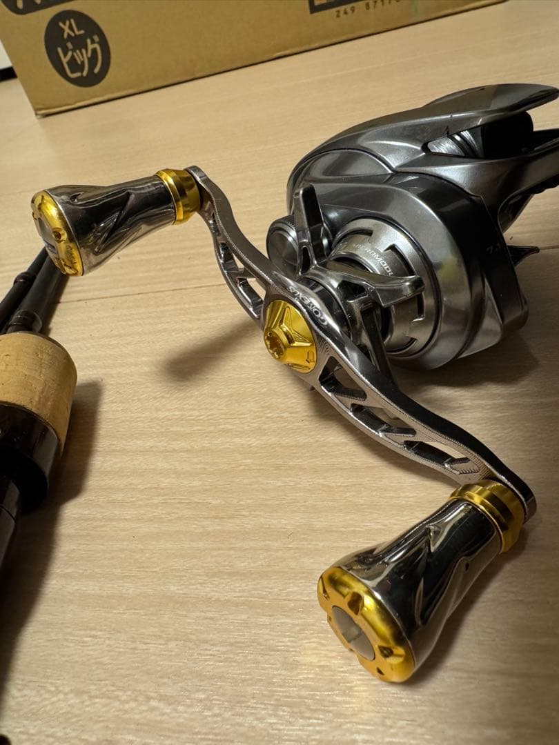 22メタニウム シャローエディション hg 右 カスタムハンドル