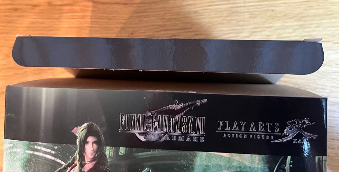 PLAY ARTS改 エアリス　ドレス クラウド　ファイナルファンタジーVII