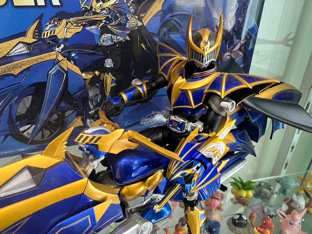 フィギュアーツ 仮面ライダー龍騎サバイブ 仮面ライダーナイトサバイブ