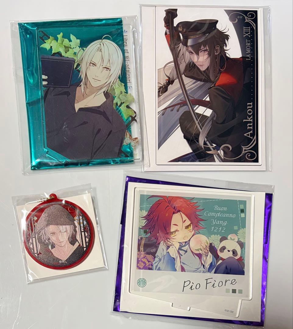 オトメイト　ランチョン　アクスタ　缶バッジ　コースター　纏め売り