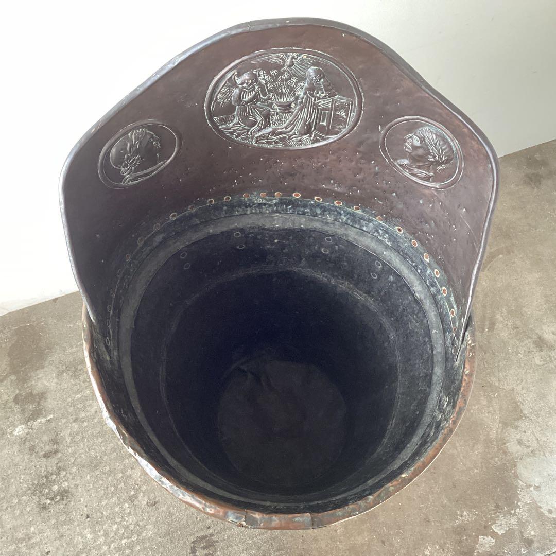 大きな銅製アンティークバケツ　傘立て　装飾レリーフ　Grape Hod フランス