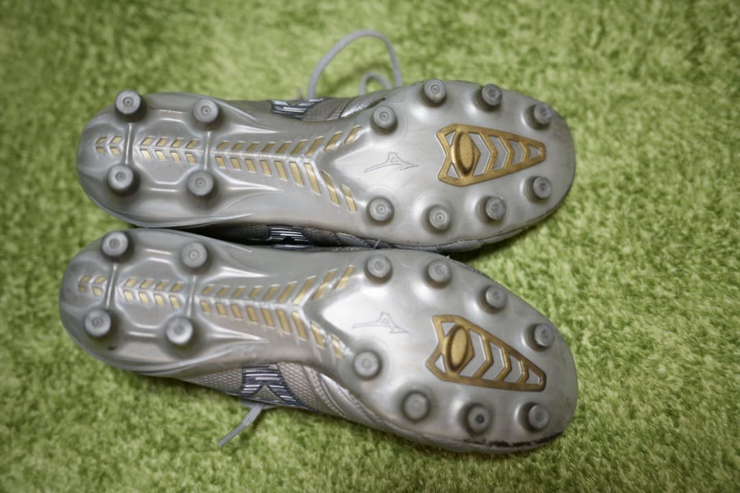 美品 モレリアネオIV β JAPAN P1GA254004ギャラクシーシルバー