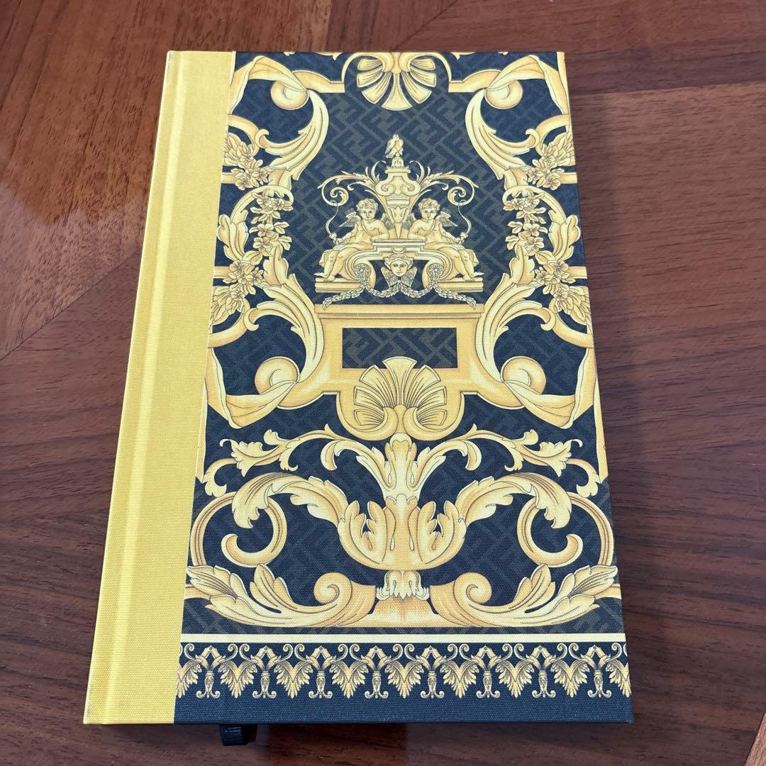 FENDI ノートセット 4冊入り