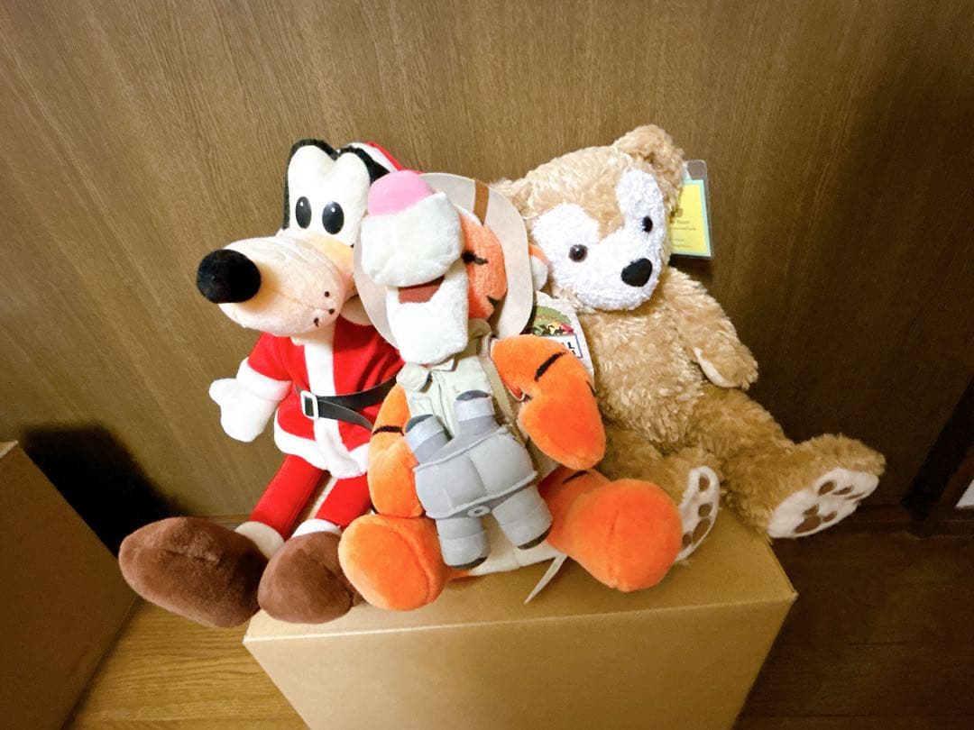 ぬいぐるみ　グーフィー　ティガー　ダッフィー　3点セットバラ売り不可