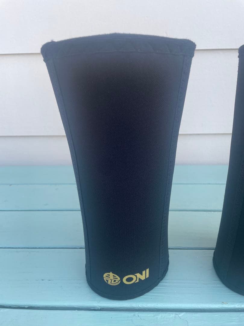 SS級品 Mサイズ オニプロONI 鬼 ニースリーブ プロ