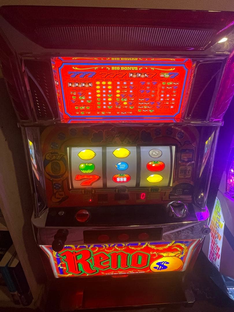 レア台！！　5号機Reno スロット（送料込み）