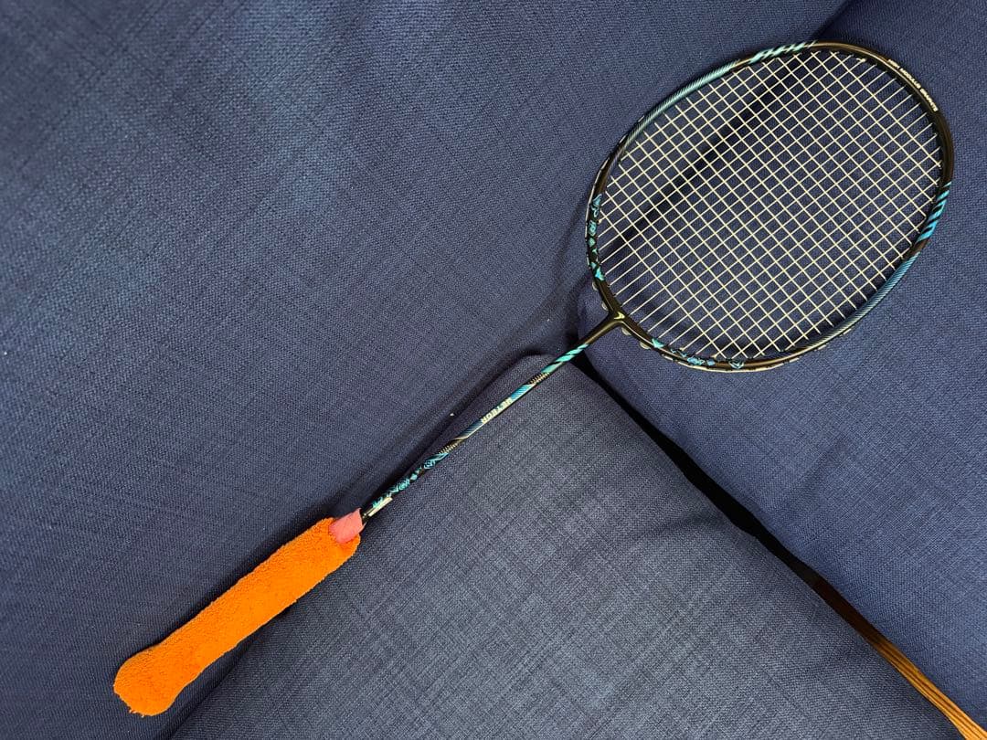 フライパワー メテオ バドミントン ラケット 4U ヘッドヘビー