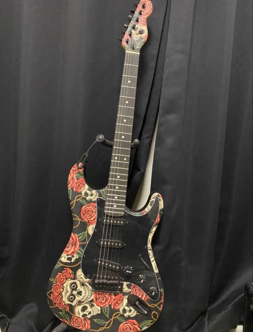 特殊加工 Skull&Roses Blackparts エレキギター