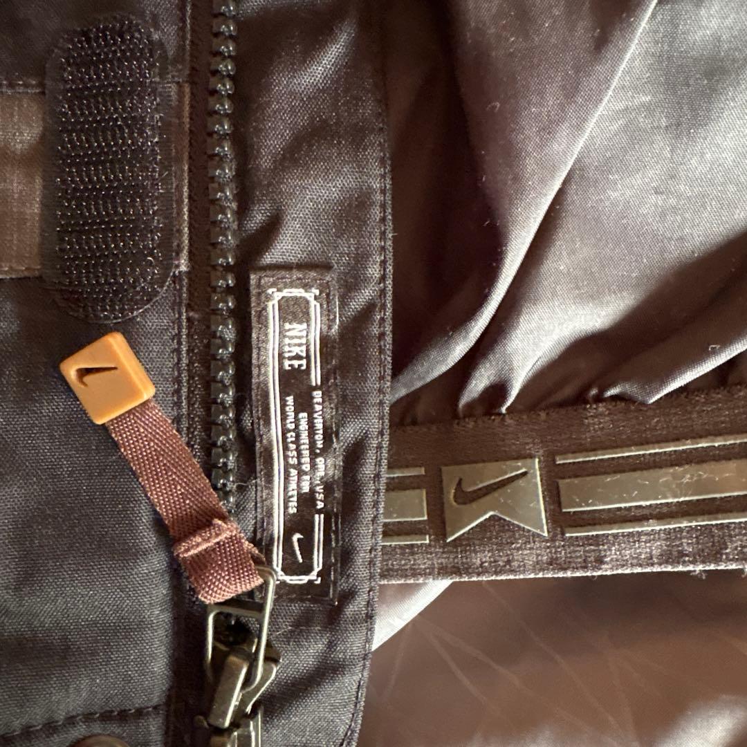 【未使用品】NIKE スノーボードウェア上下セット＋ベスト