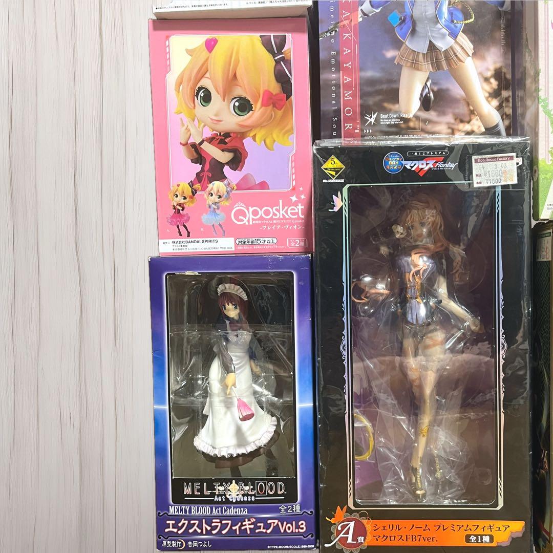 アニメ　フィギュアなど　22体まとめ