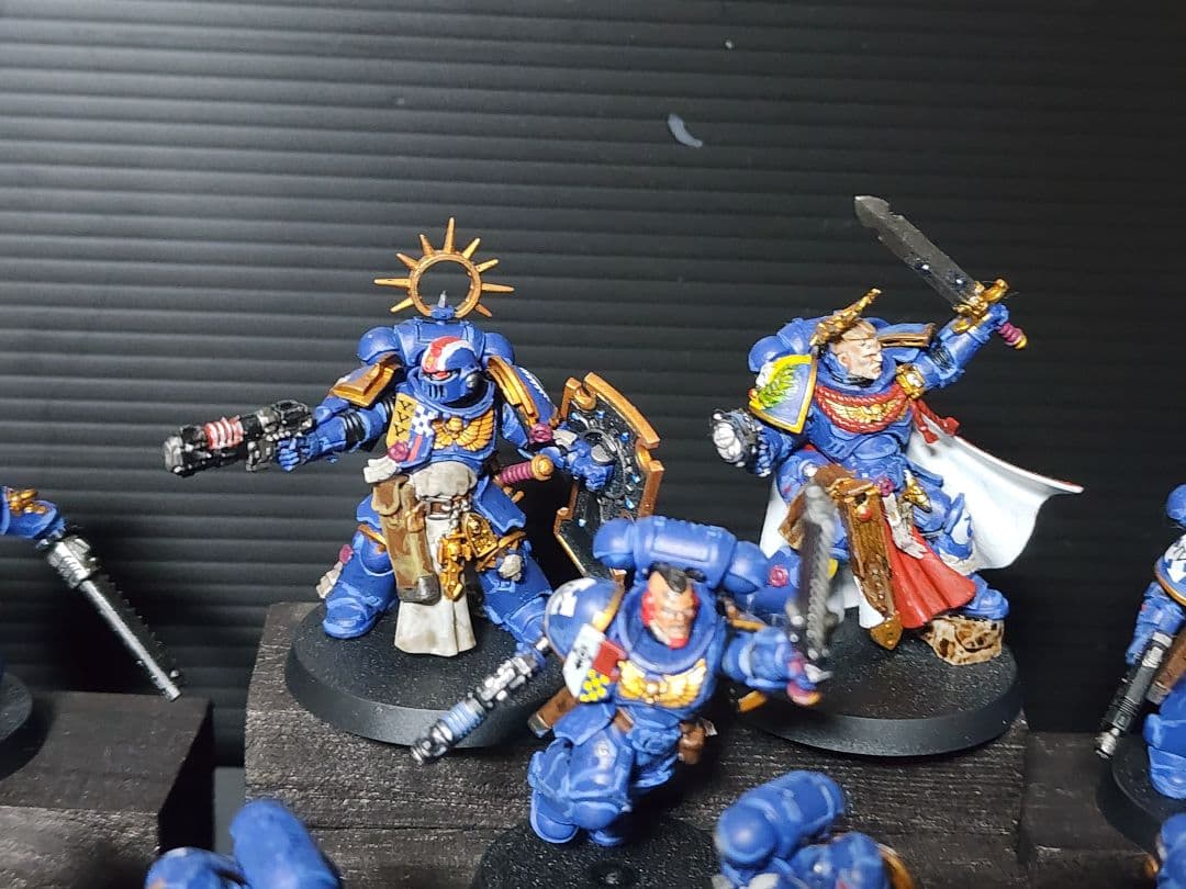 週刊ウォーハンマースペースマリーン全種塗装済み。バラ売り不可。