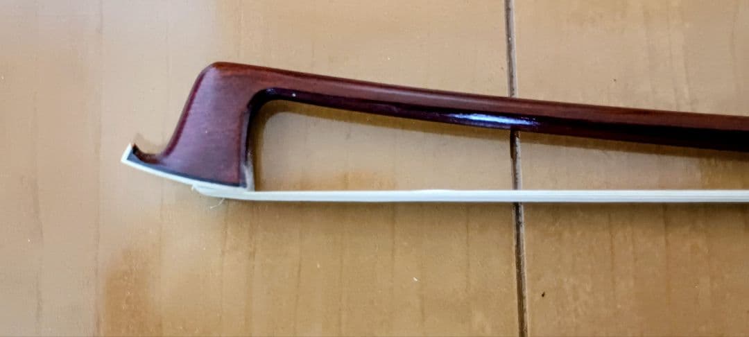 ヴァイオリン　カーボン弓木目調